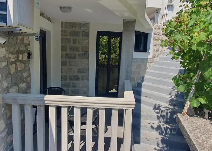 Studio By The Sea 2